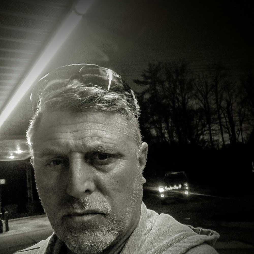 Meet your Posher, Chris